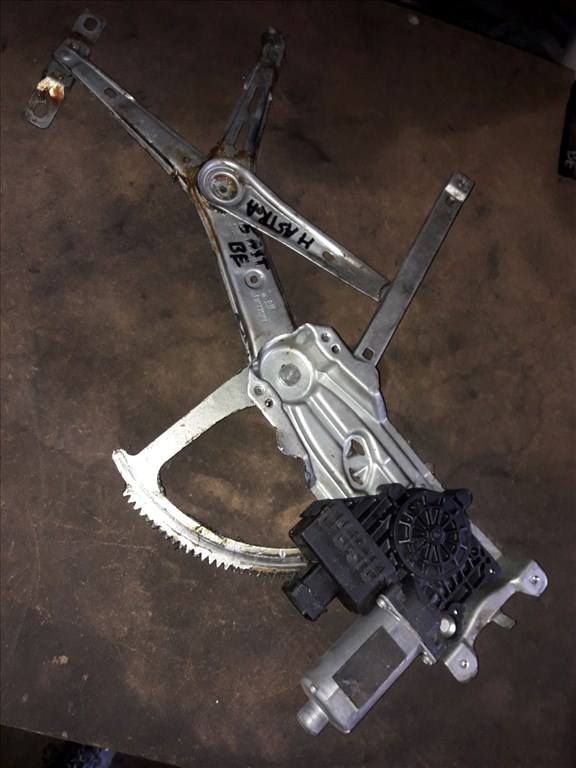 Opel Astra H Bal Elsõ Ablakemelõ Szerkezet Elektromos 13100417 1. kép