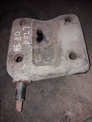 Mitsubishi L200 06-14 Jobb Hátsó Rugó Tartó Kengyel / Cuppánt
