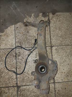 Audi A4 B5 Bal Első Csonkállvány Kerékaggyal  ABS Jeladó