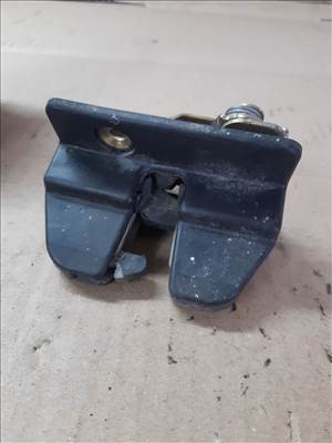 Volkswagen Transporter T4 96-03 Csomagtérajtó Zár 701 827 162