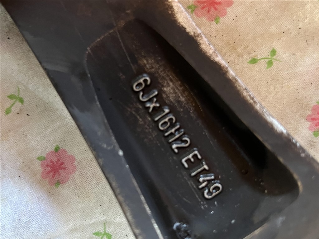  4x100 lyukosztású 6JJ 16" újszerű (gyári felni) alufelni 2. kép