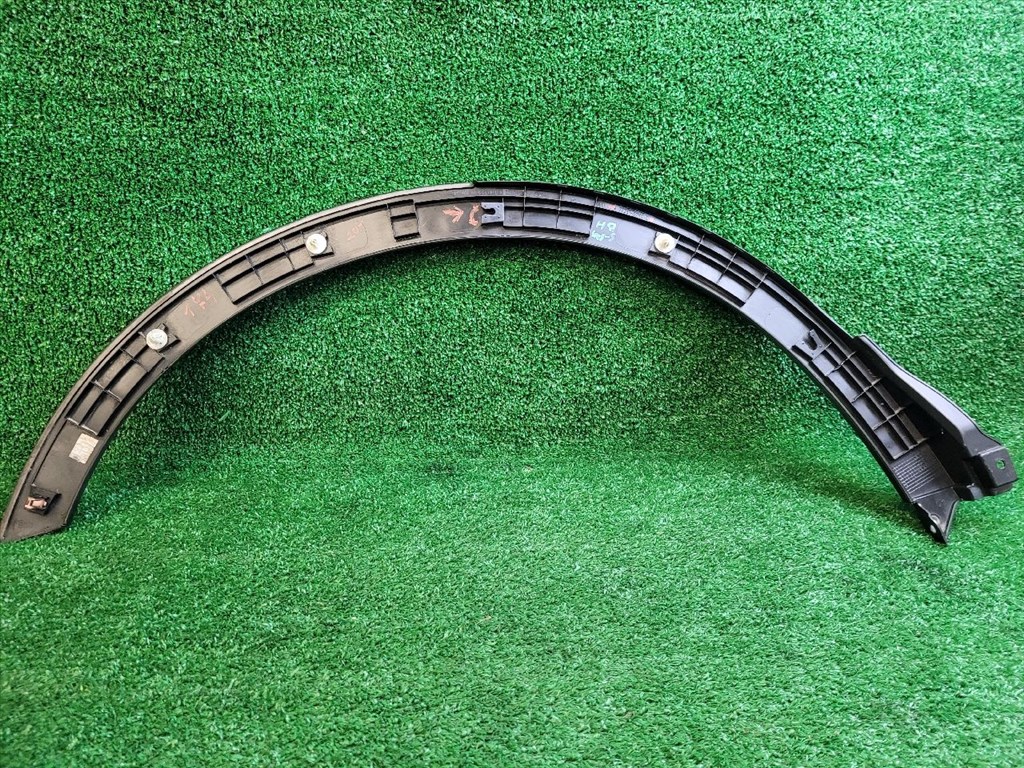 SUZUKI SX4 S-Cross II Bal hátsó Sárvédő Szélesítő 7726161M0 2. kép