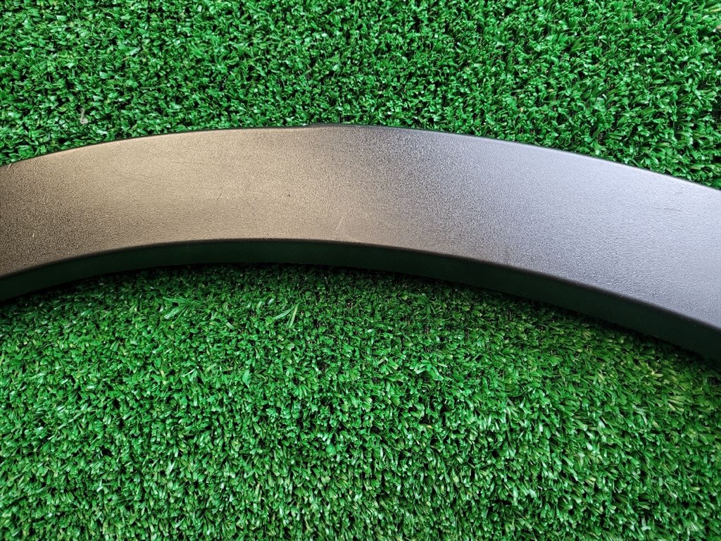 SUZUKI SX4 S-Cross II Bal hátsó Sárvédő Szélesítő 7726161M0 6. kép