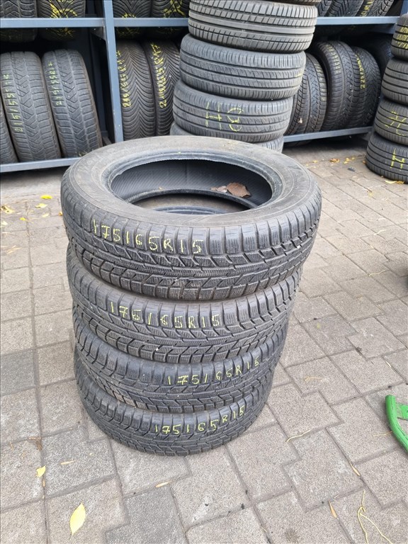  175/6515" újszerű Yokohama W Drive V903 téli gumi 4db  1. kép