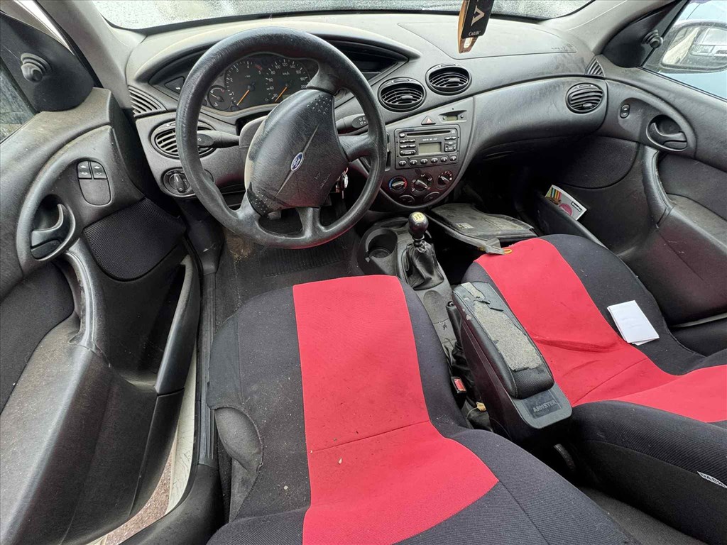 Ford Focus Mk1 1.8TD -C9DB- bontott alkatrészei 4. kép