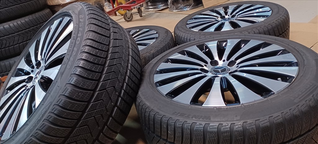 Mercedes W213 5x112 8-9x18 245/45-275/40 R18 téli gumikkal 4db 3. kép