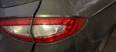 Ford Mondeo mk5 kombi jobb hátsó külső ledes lámpa