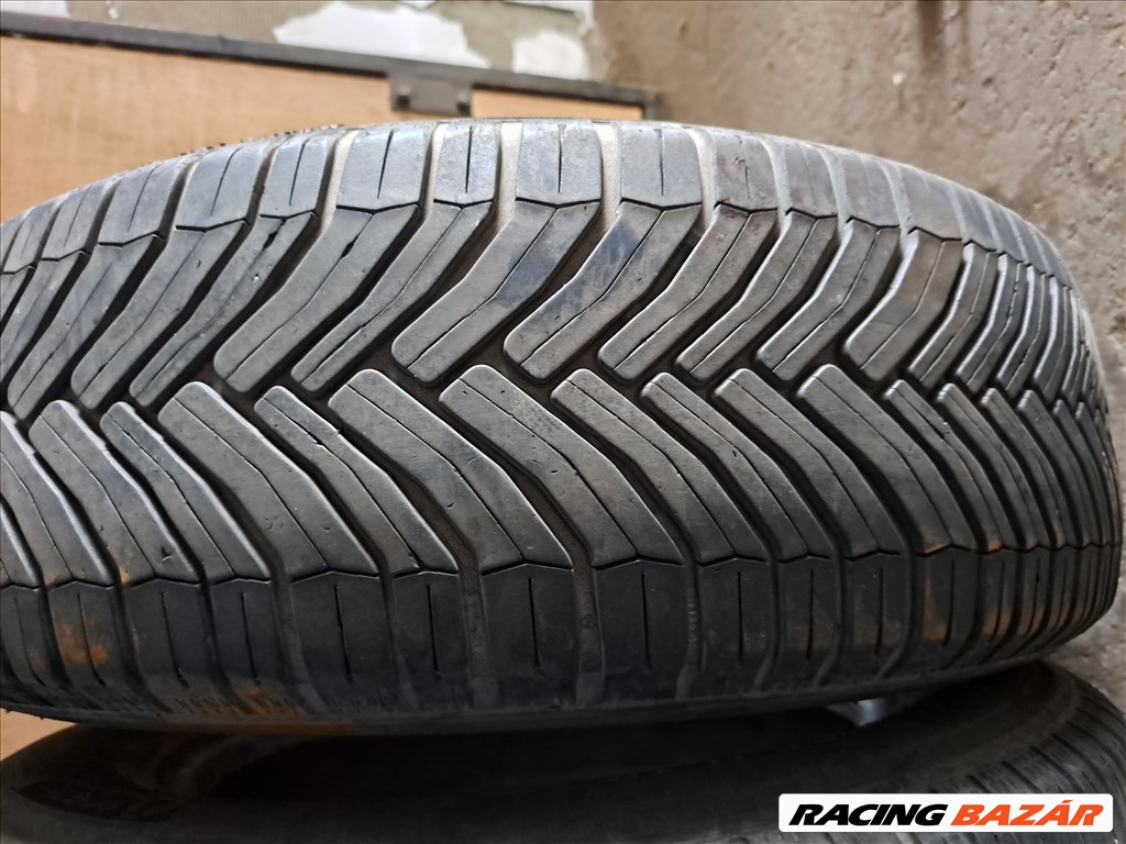 2db+1db  külön is elvihető 195/65 R15  Michelin Crossclimate  Négyévszakos gumi eladó!!!  2. kép
