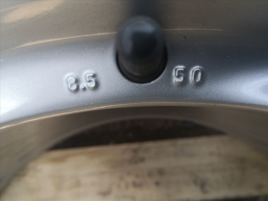 Porsche 17-es kétszéles gyári alufelnik 5x130 7. kép