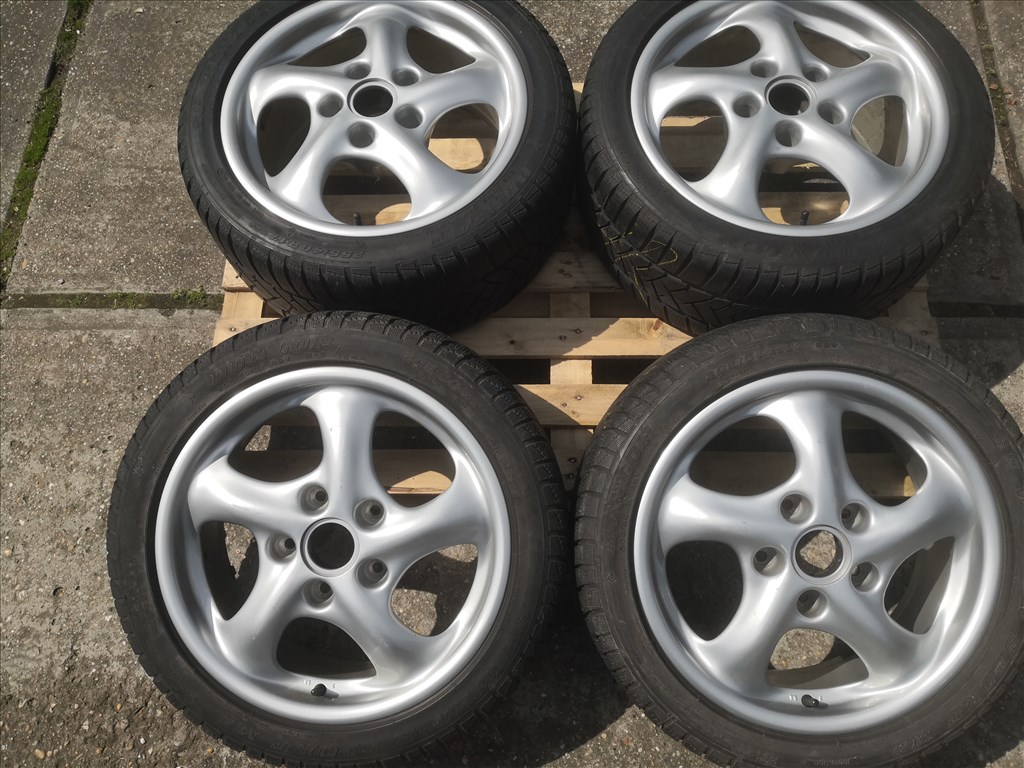 Porsche 17-es kétszéles gyári alufelnik 5x130 5. kép