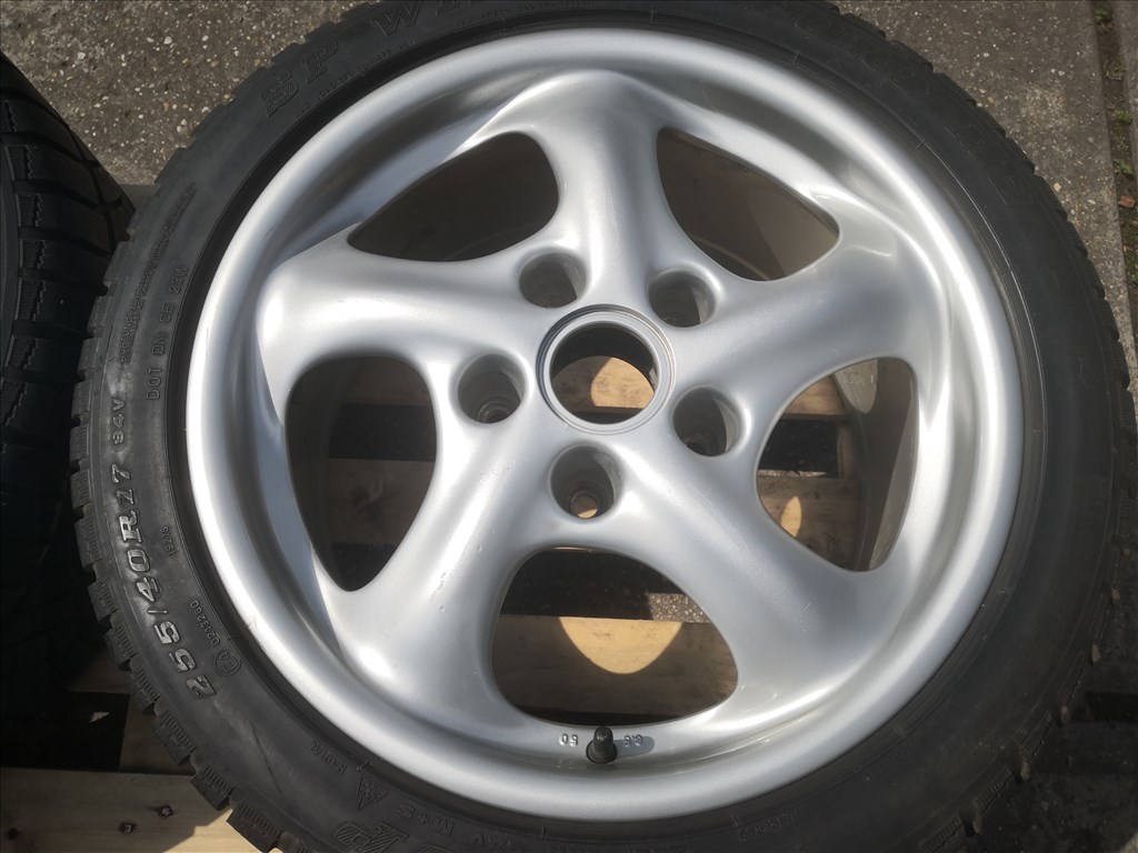 Porsche 17-es kétszéles gyári alufelnik 5x130 3. kép