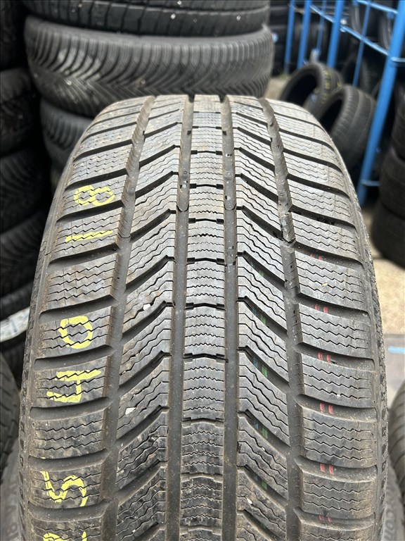 4db 225/40×18″ Continental téli gumiabroncs. (3751727) 2. kép