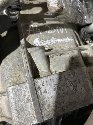 Audi A4 (B8 - 8K) 2.0 TDI LLM kézi váltó