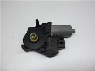 Audi A6 (C5 4B) bal első ablakemelő motor