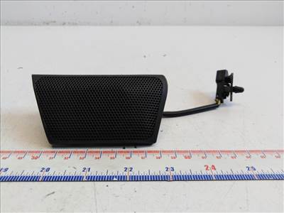 Chevrolet Captiva jobb hátsó hangszóró
