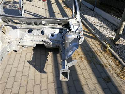 Mazda 2 (DE) bal első negyed