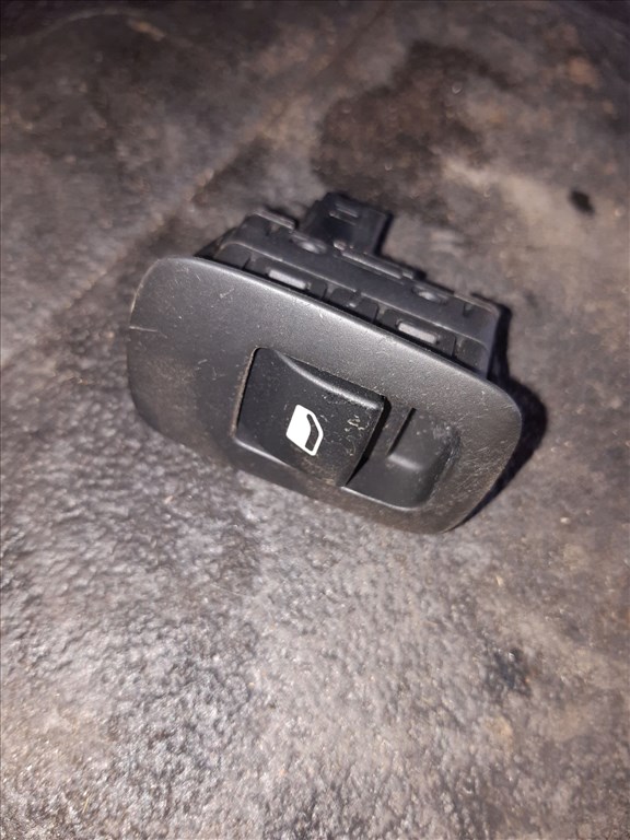 Citroen C4 Picasso Jobb Hátsó Ablakemelõ Kapcsoló 1. kép