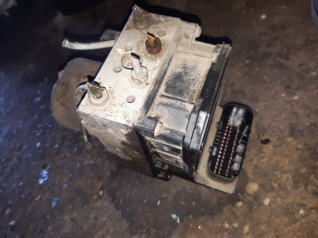 Mercedes Vito 639 ABS Tömb A 000 446 66 89 1. kép