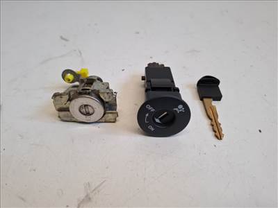 Nissan Leaf (ZE0) bal első ajtózár