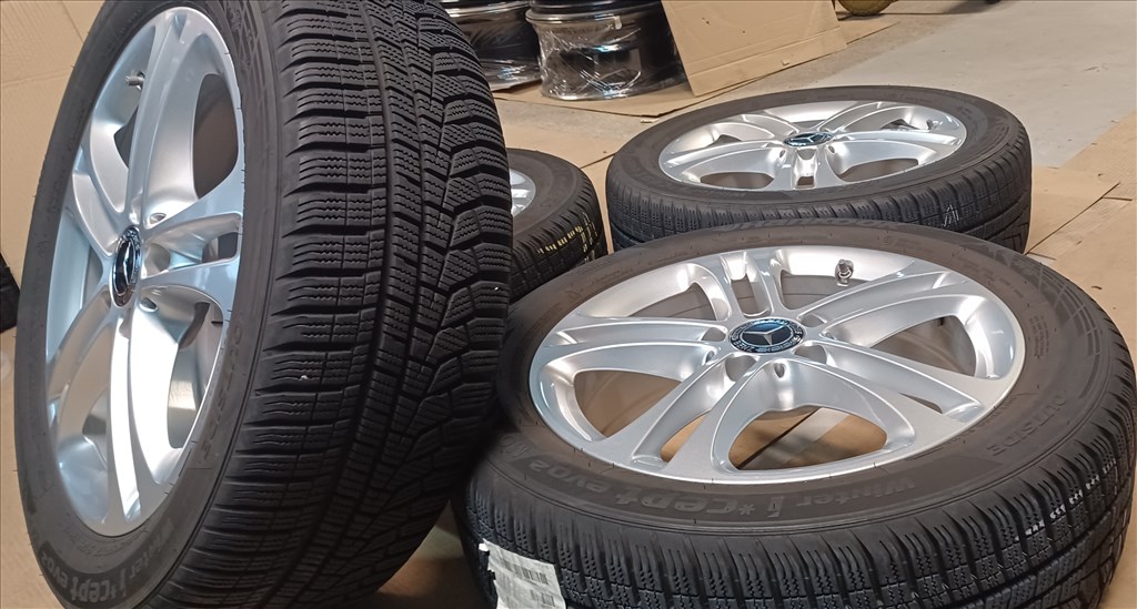  Mercedes W177 A B CLA 5x112 6,5x17 205/55 R17 téli gumikkal 4db 3. kép