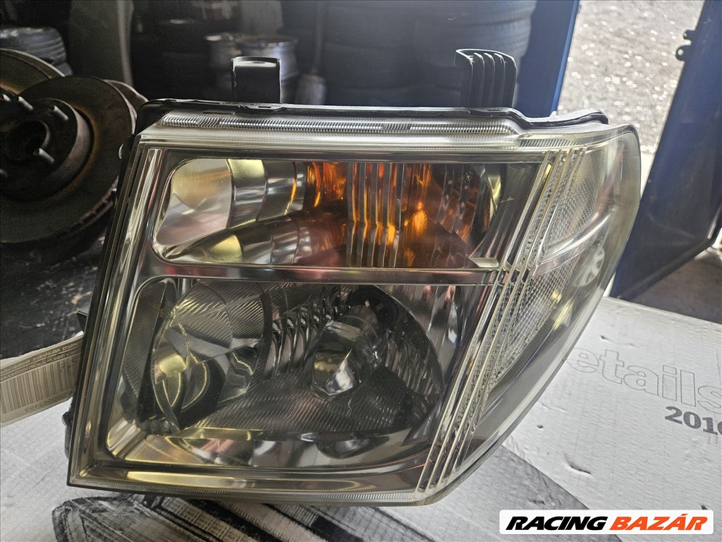 Nissan Pathfinder (R51) Bal xenon fényszóró  1. kép