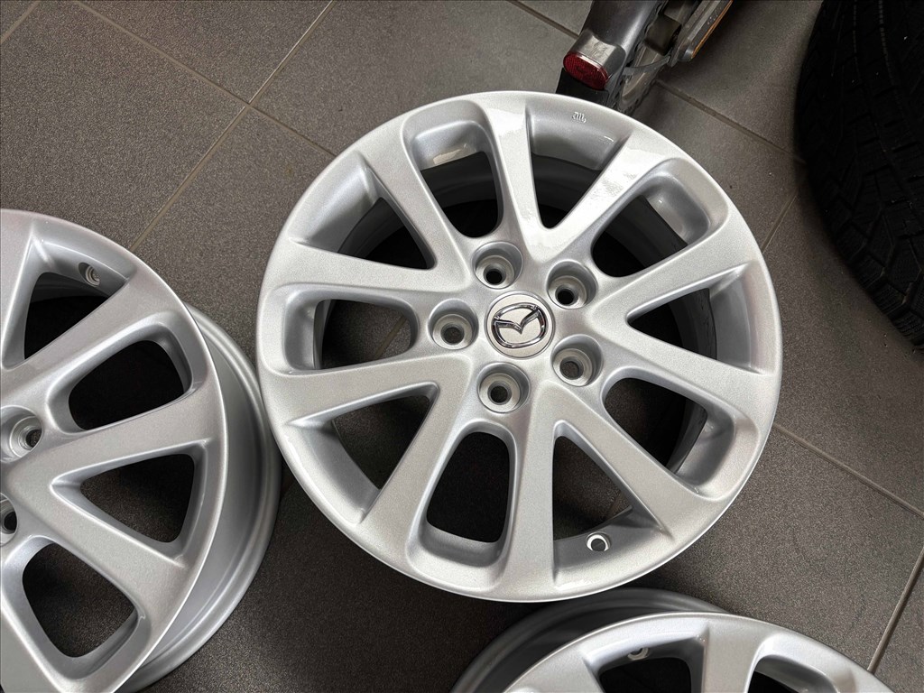Mazda 16" 5x114,3 gyári alufelni eladó 16 coll 3 5 6 5. kép