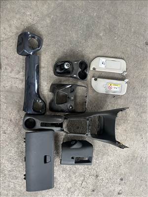 Toyota Aygo (AB40) TOYOTA AYGO belső műanyagok 1234