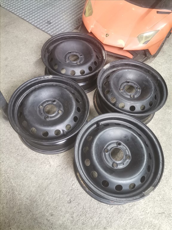  4x100 lyukosztású 5,5JJ 14" használt lemezfelni 1. kép