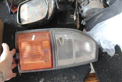 Toyota Land Cruiser Prado (J9) bal hátsó lámpa