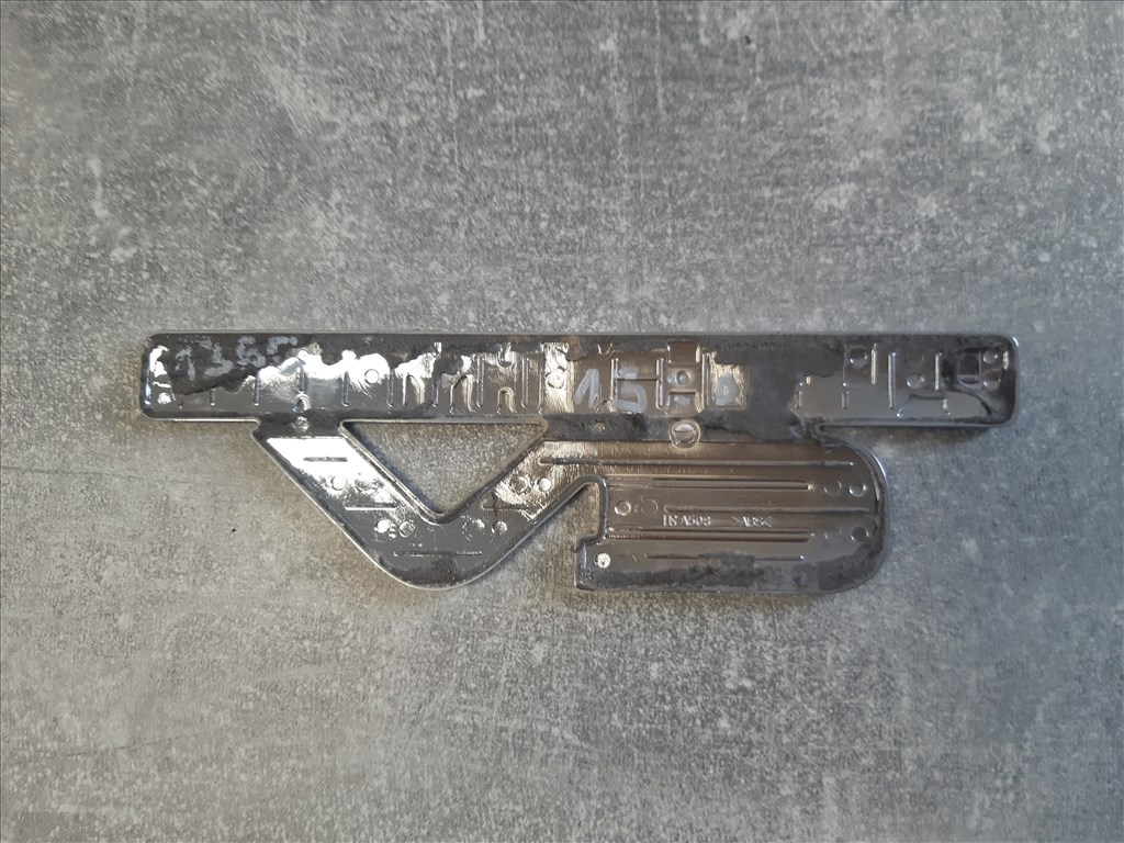 Mitsubishi Outlander IV. PHEV Plugin Hybrid" felirat  7415a456 3. kép