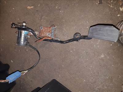 Opel Frontera B Elektromos Gázpedál 09 129 107