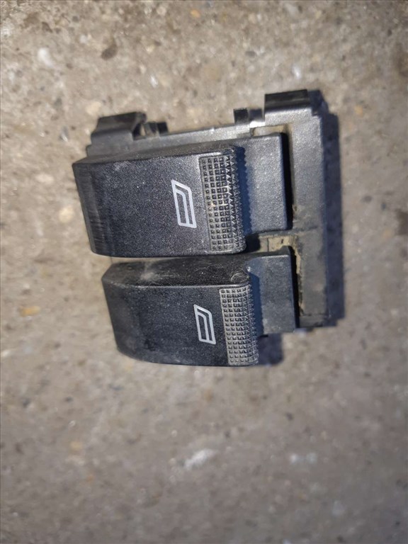 Audi A3 8L Bal Elsõ Ablakemelõ Kapcsoló 8L0 959 851 1. kép