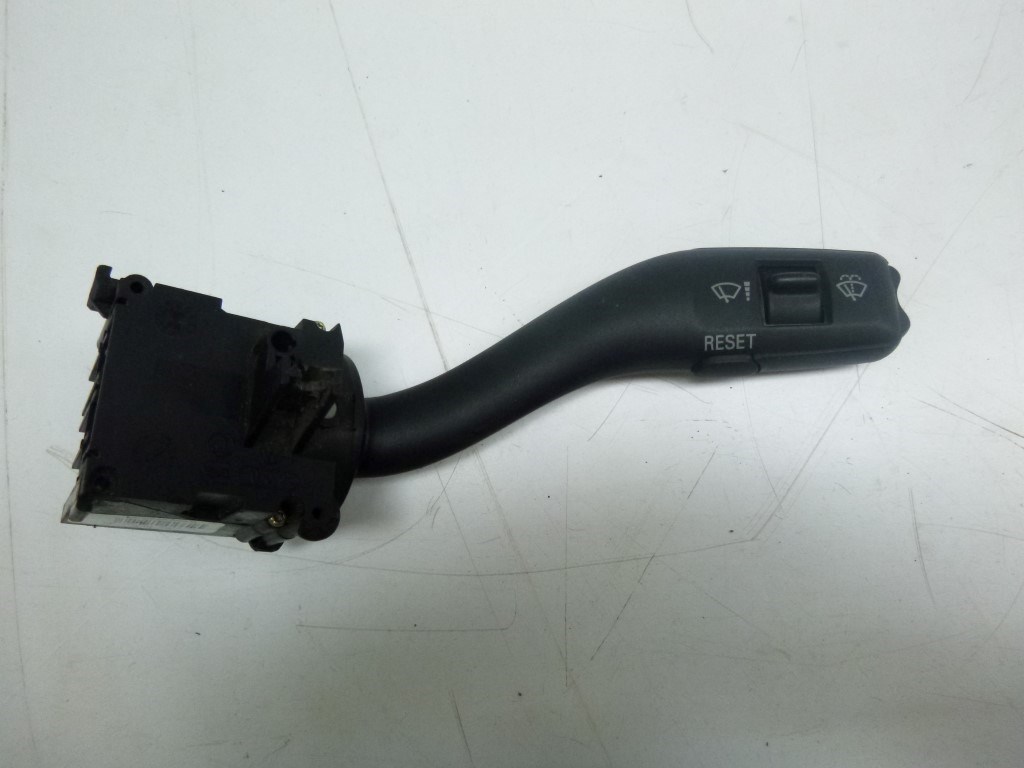 Audi A4 4 ajtós (8E B6) ablaktörlõ kapcsoló 8E0953503B 1. kép