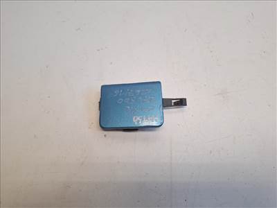 Citroen C4 picasso hátsó vonószemtakaró 9654487877