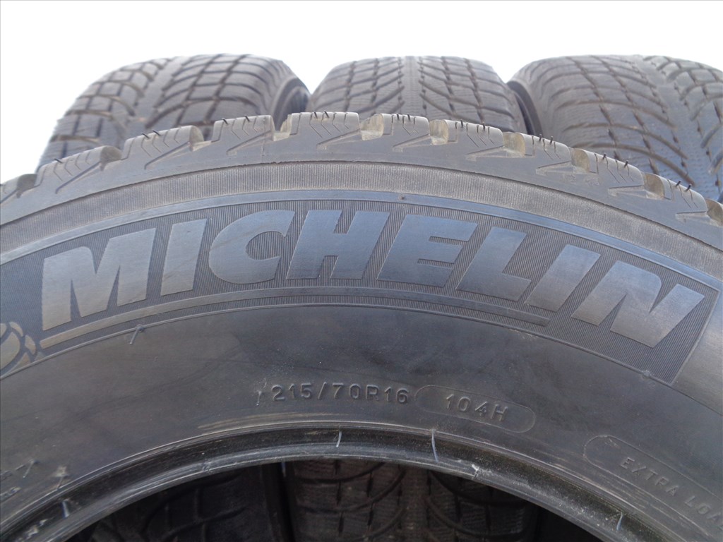 Michelin 215/70R6 téli gumi garnitúra jó állapotban eladó. 6. kép