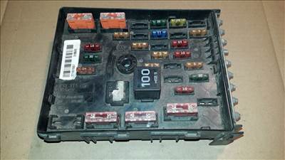 Volkswagen Passat B6 Biztosítéktábla / Relé Tábla 3C0 937 125