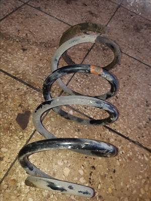 Mazda 5 05-10 Első Rugó