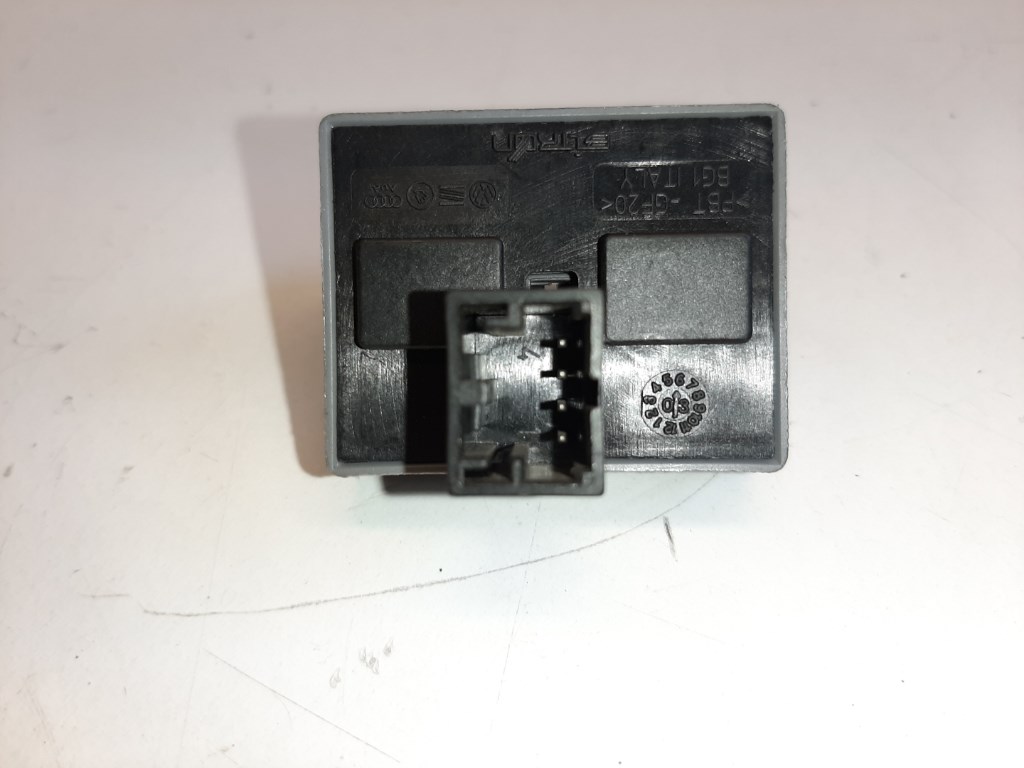 Seat Ibiza (6L) bal elsõ ablakemelõ kapcsoló 6Q0959858 2. kép