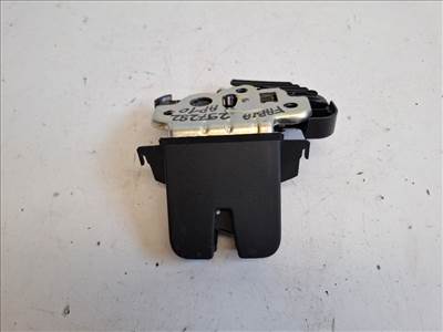 Skoda Fabia 5 ajtós csomagtérajtózár (csomagtérajtó zár) 8R0827505A