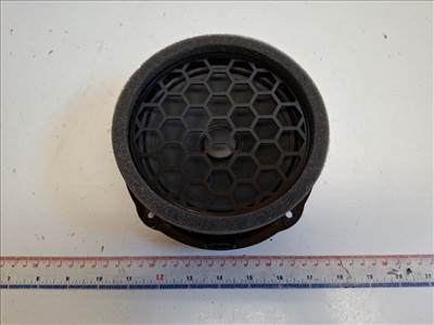 Skoda Karoq jobb hátsó hangszóró 3V0035411J