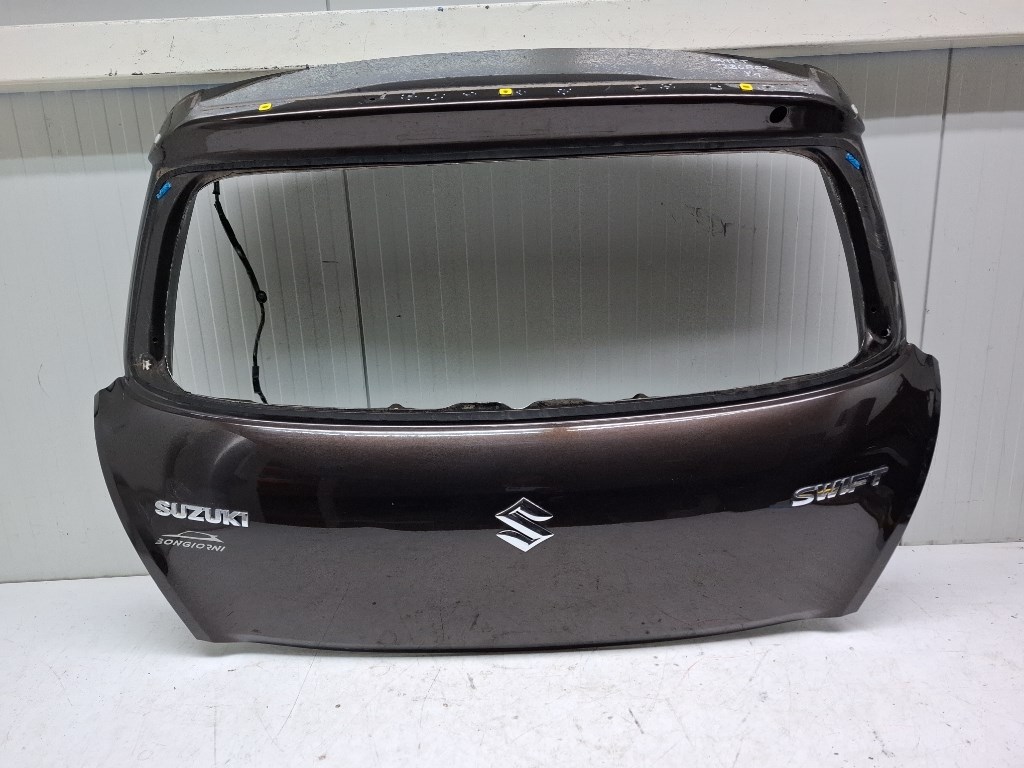 Suzuki Swift (AZG) csomagtérajtó 1. kép