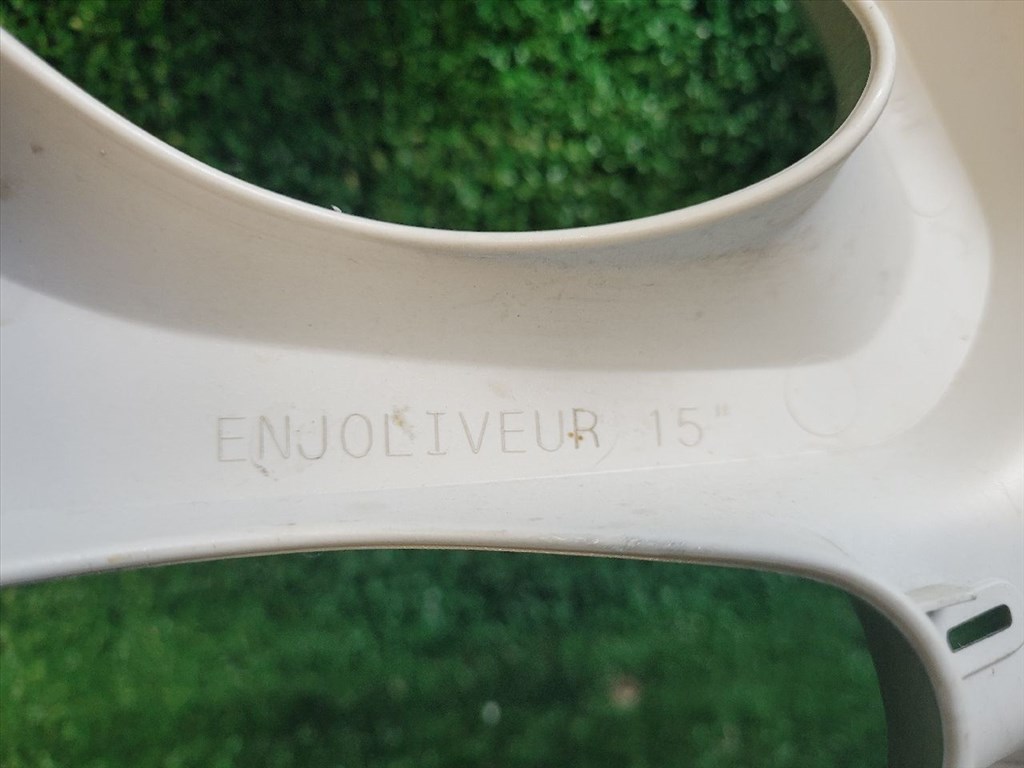 CITROËN C3 III Dísztárcsa (1 db) 9813869477 9813869577 7. kép