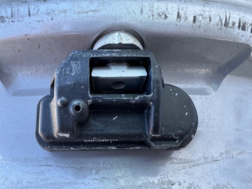 5x112 16" Mercedes gyári alufelni + TPMS 6,5Jx16h2 ET49 9. kép