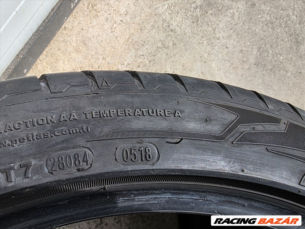 225/40R18 Petlas gumi 2db szinte újszerű állapotban eladó! 8. kép
