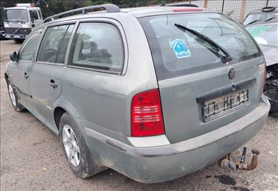 2002 Skoda Octavia I kombi 1.6 benzin, AKL , manuális - balkormányos jármű ÉRKEZETT bontási céllal! 