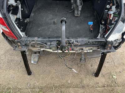 Mercedes C 220 CDI blueefficiency W204 komplett vonóhorog 