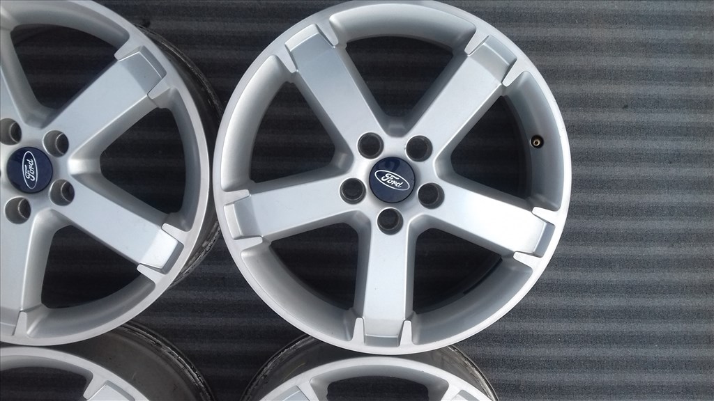  5x108 lyukosztású 6,5JJ 17" használt Ford (gyári felni) alufelni 4. kép