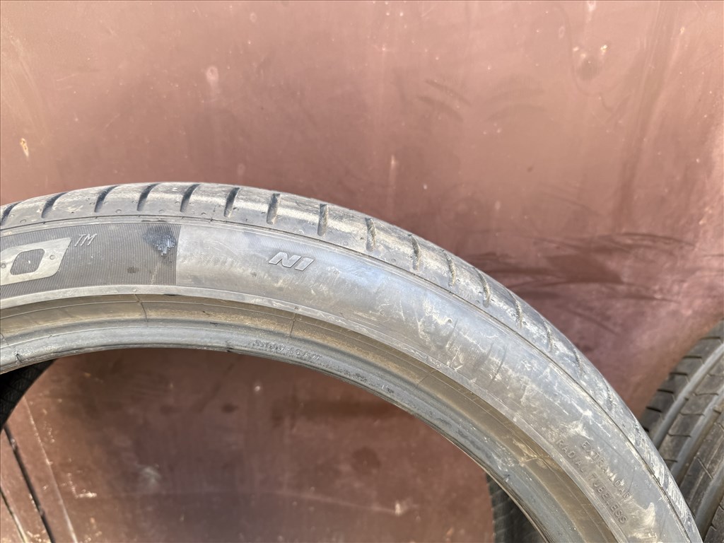 Tesla Model Y Performnace hátsó gumi Pirelli Pzero Pncs 275/35 R21 2db újszerű nyári gumi eladó 6. kép