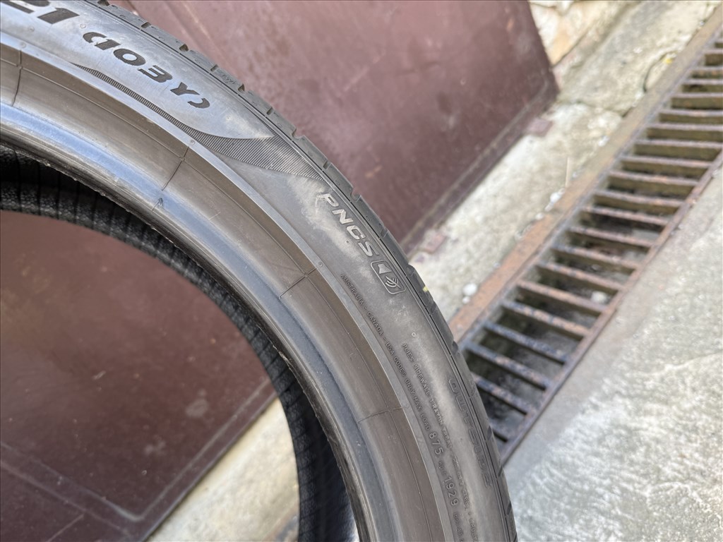 Tesla Model Y Performnace hátsó gumi Pirelli Pzero Pncs 275/35 R21 2db újszerű nyári gumi eladó 13. kép