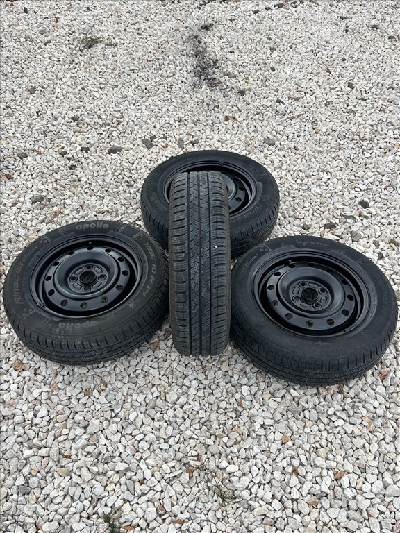 Suzuki Swift 2005-2010 évj 4x100-as lemezfelni 165/70R14 újszerű négyévszakos Apollo gumikkal ELADÓ! 1. kép